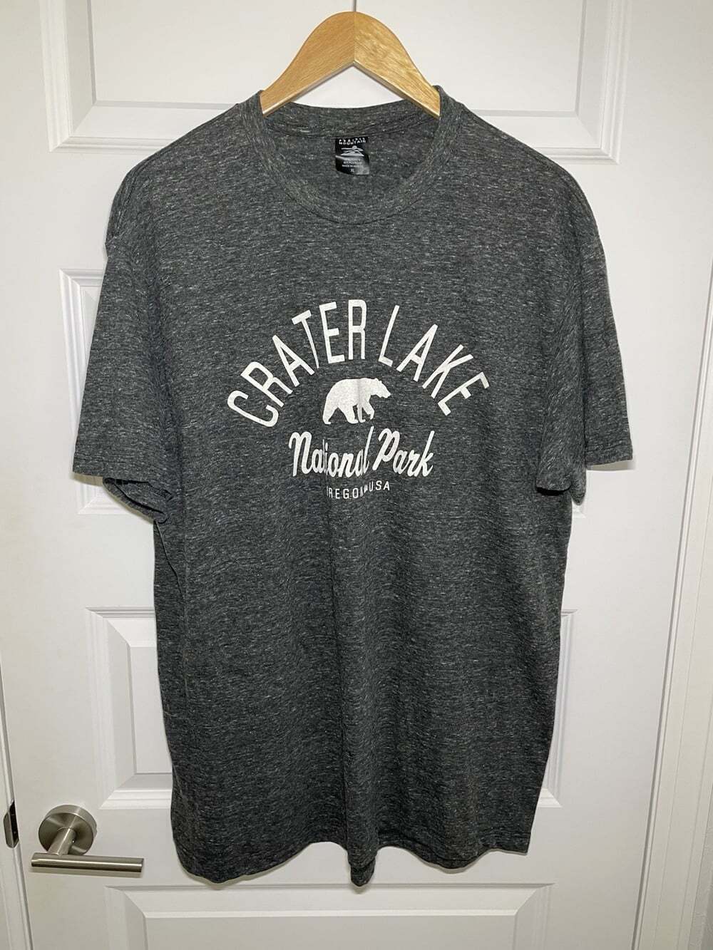 Crater Lake National Park Mens XL Tshirt Black Heather Dark Gray Oregon USA